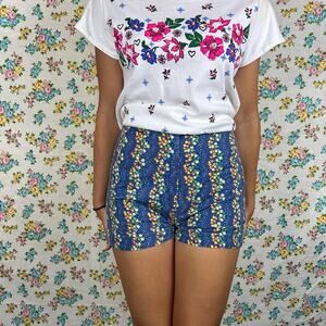 Vintage 70s floral hot shorts size 2